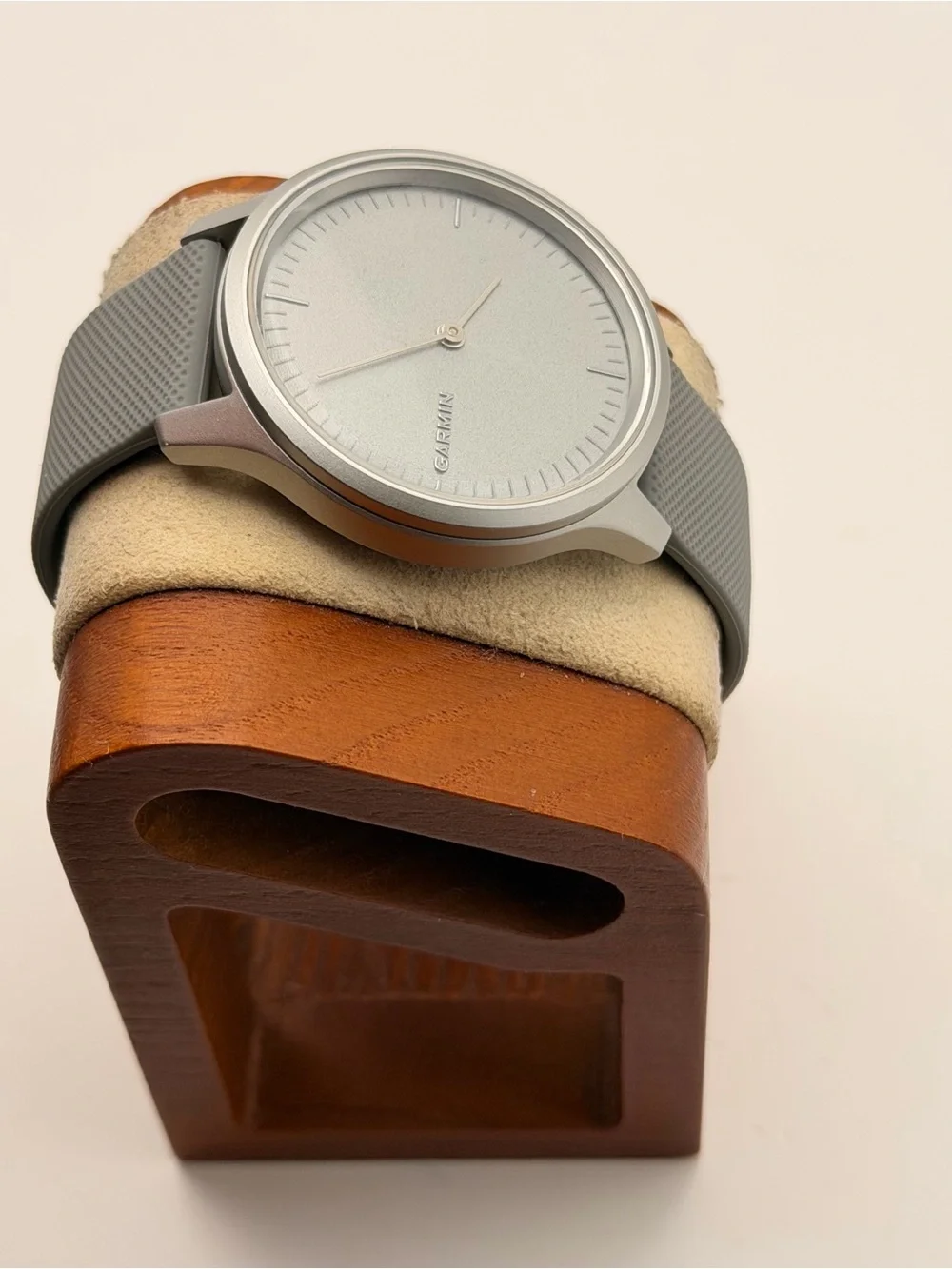 Garmin Vivomove Style